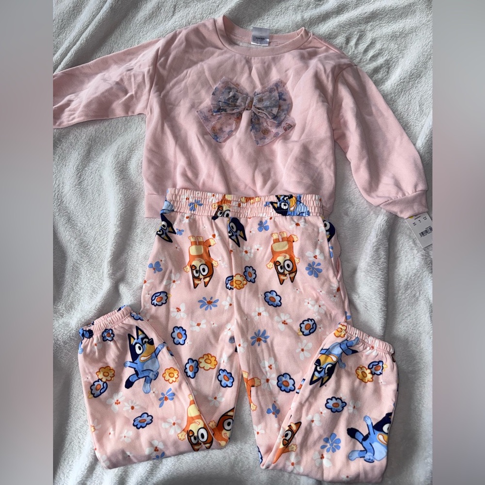 Bluey Sweatsuit